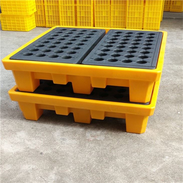 Auffangpalette für 4 Fässer mit Ablauf